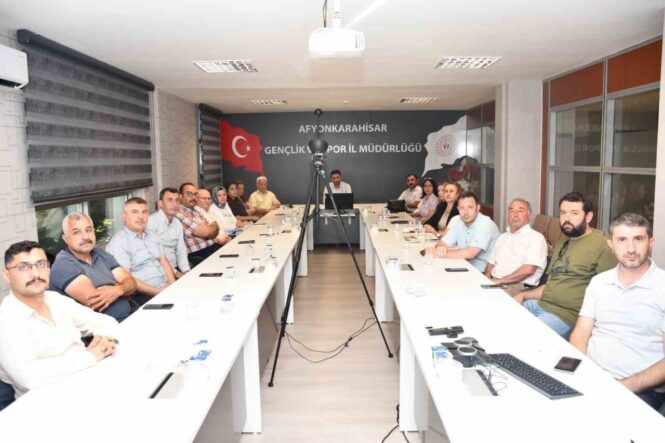 yurt-mudurluklerinin-yil-sonu-degerlendirme-toplantisi-gerceklestirildi_f24d8c99f416