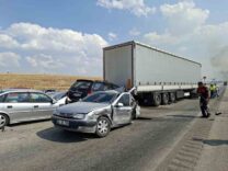 aniz-yangini-kazaya-neden-oldu-13-arac-birbirine-girdi_fecdee28c08d