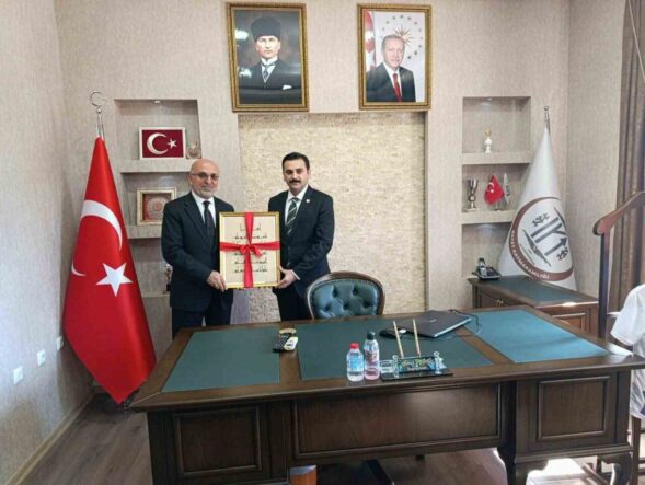 afyonkarahisarda-ilce-muftuleri-toplantisi-bayatta-gerceklestirildi_3790080ebf08