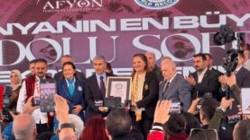 afyonkarahisar-dunyanin-en-buyuk-anadolu-sofrasi-ile-guinness-rekorlar-kitabina-girdi_d40b919ac476