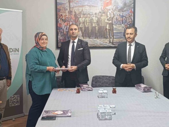 bolvadinde-rehber-ogretmenler-gunu-programi_7007682e170a