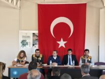ciftciler-hashas-ekimi-konusunda-bilgilendirildi_9535cacdbbd4