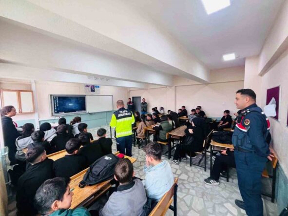 cobanlarda-trafik-dedektifleri-projesi-egitimi_f4a477232f19