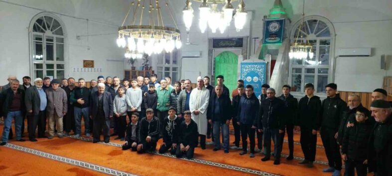 gencler-sabah-namazi-programinda-bir-araya-geliyor_cf0c2379bace