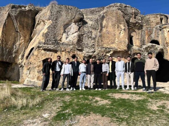 universite-ogrencilerine-yonelik-tarih-ve-kultur-gezisi_e349a6572e01