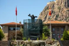 anıt