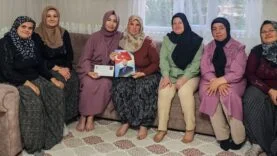 AK Kadınlar şehit ailesi ziyaret