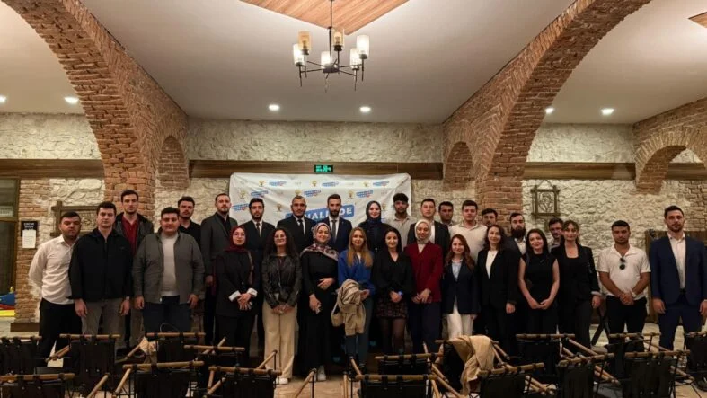 AK Parti Gençlik Kolları