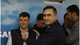 AK Parti'ye katılım