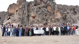 Yurt öğrencileri