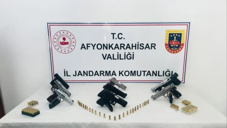 düğünlerde havaya ateş açan şahıslara