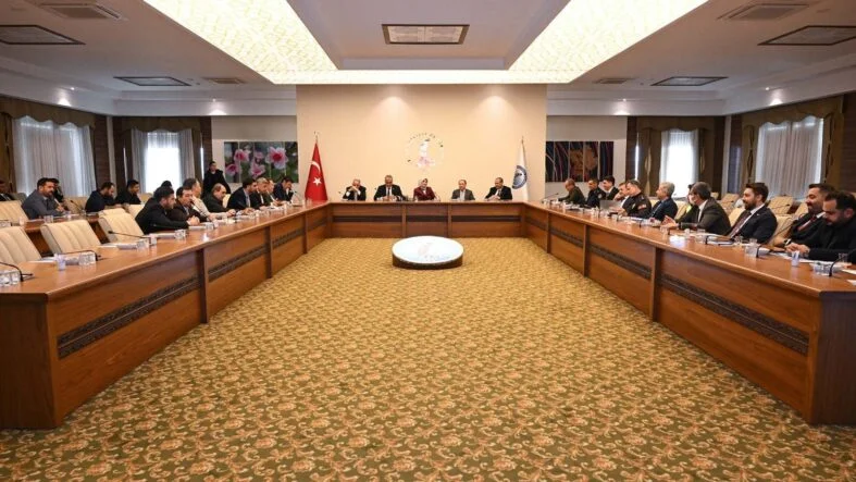 AKÜ toplantı
