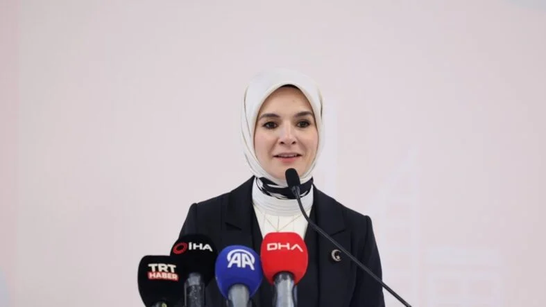 Bakan Mahinur Özdemir Göktaş