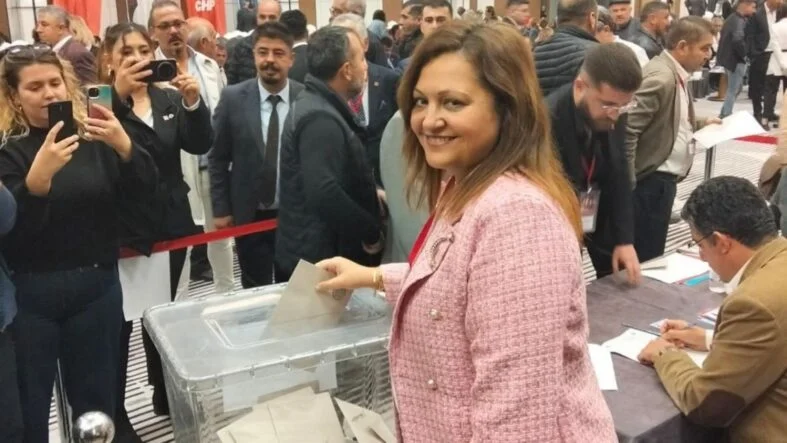 Başkan Köksal oyunu kullandı