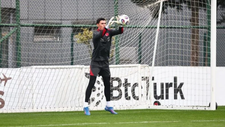 Berke Özer