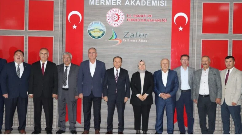 Mermer Akademisi toplantı