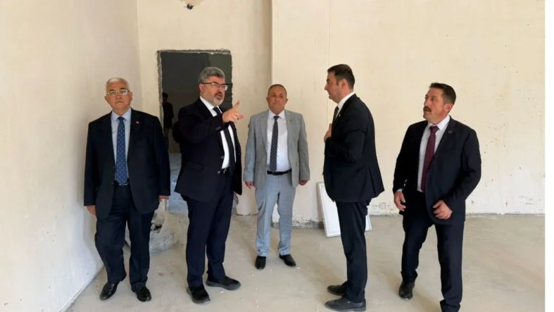 Milletvekili Ali Özkaya
