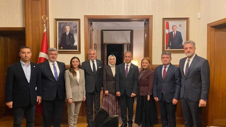 Milletvekili Özkaya