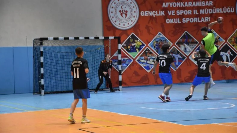 Okul Sporları