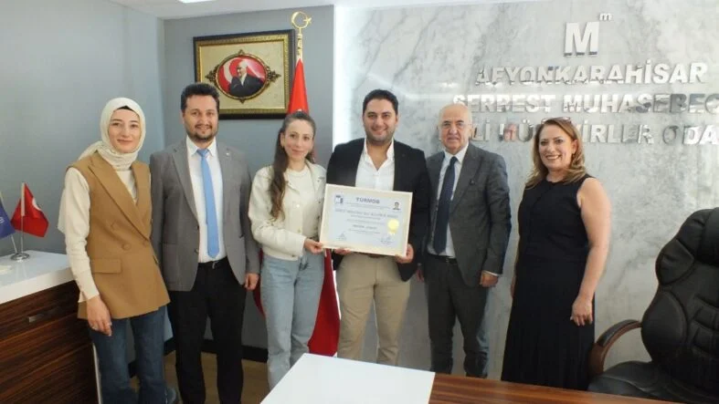 Yeni mali müşavirler