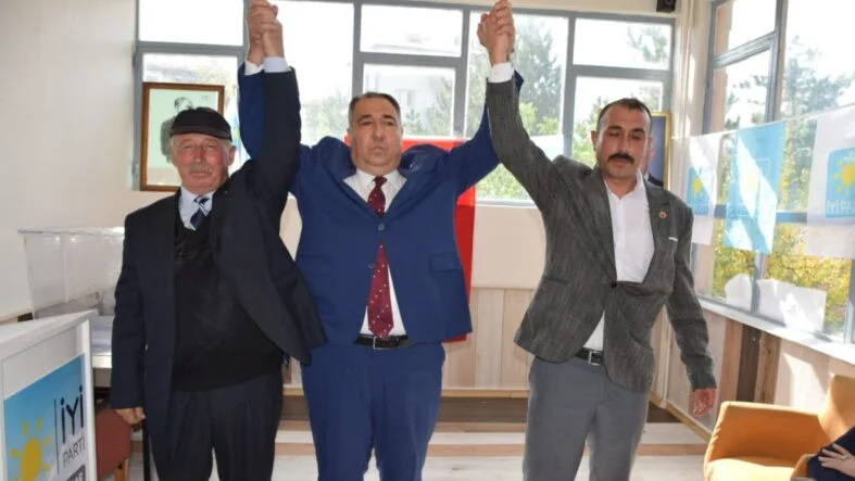 iyi parti bayat