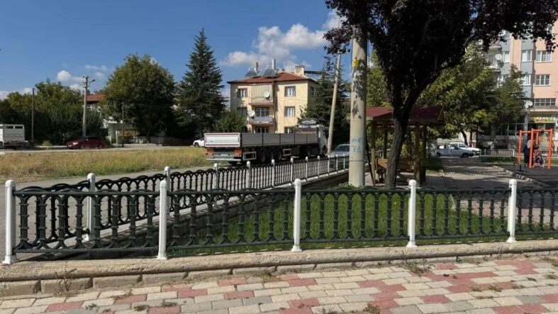 mahalle araları
