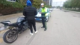 motosiklet plakası