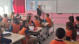 öğrencilere göz taraması