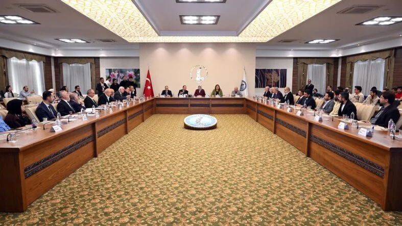 AKÜ Danışma