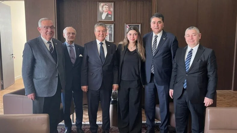 DP Genel Başkanı Gültekin Uysal