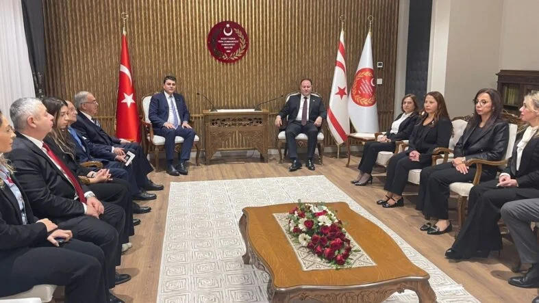 Demokrat Parti