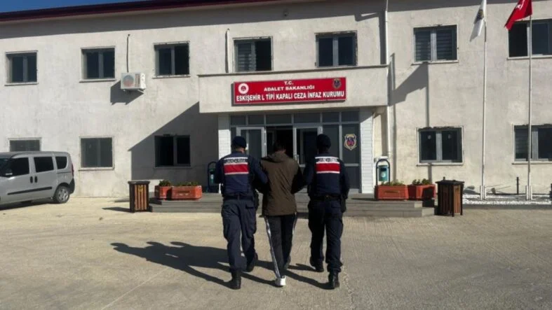 Hırsızlar yakalandı
