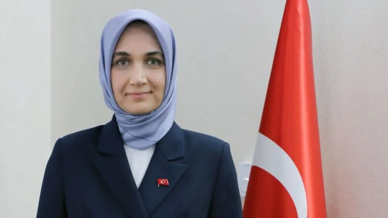 Kübra Güran Yiğitbaşı
