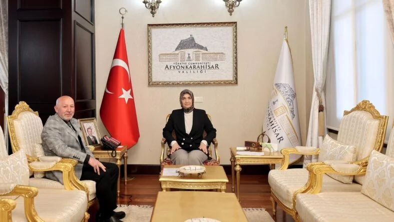 Vali Yiğitbaşı İGM Başkanı Siper