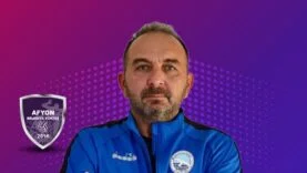 Voleybol yeni antrenör