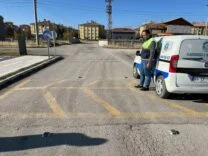 kasislere kedi gözü