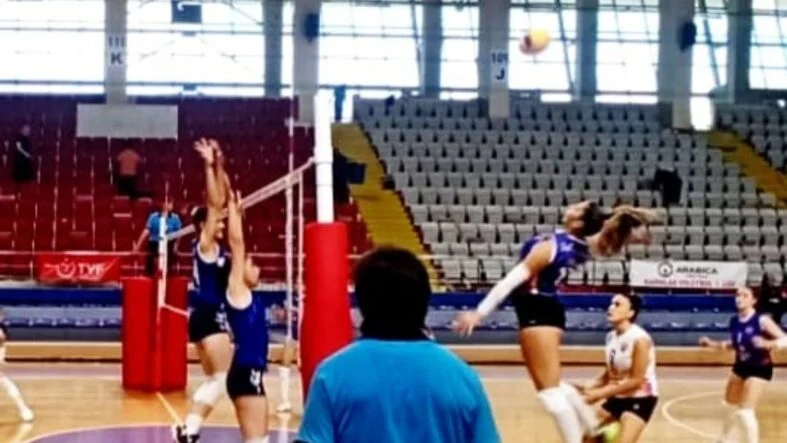 voleybol maç