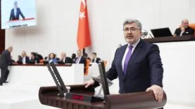 Ali Özkaya