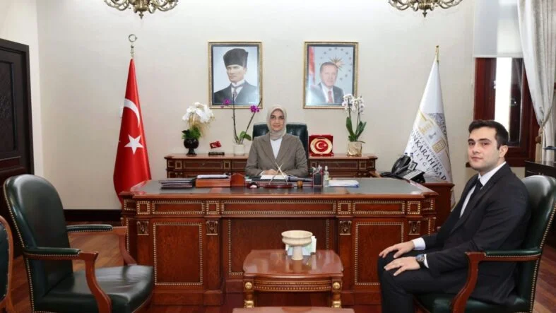 Bir başlık ekleyin (10)
