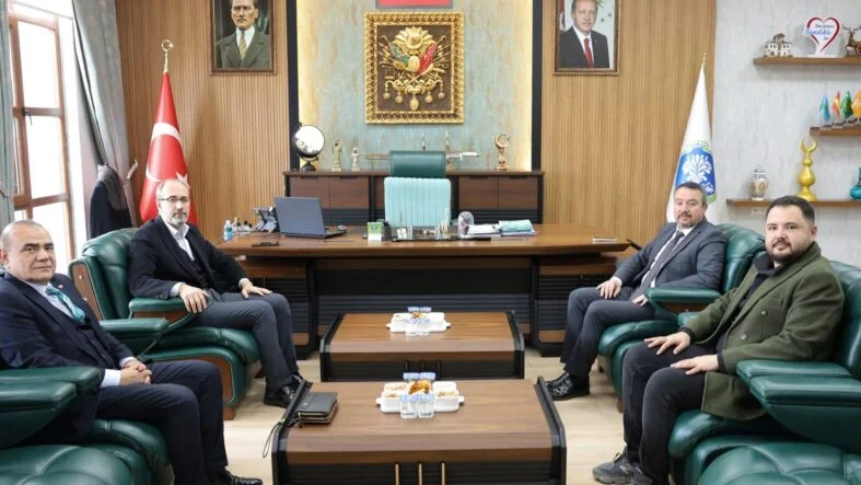 Bir başlık ekleyin (77)