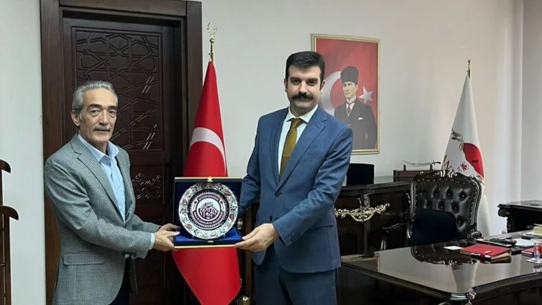 Bir başlık ekleyin (96)