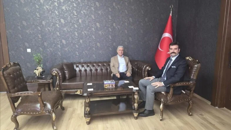 Bir başlık ekleyin (99)