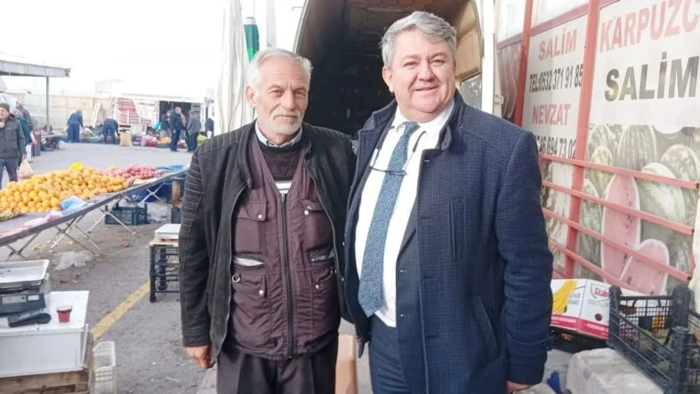 Hakan Dilek pazarcı esnafı