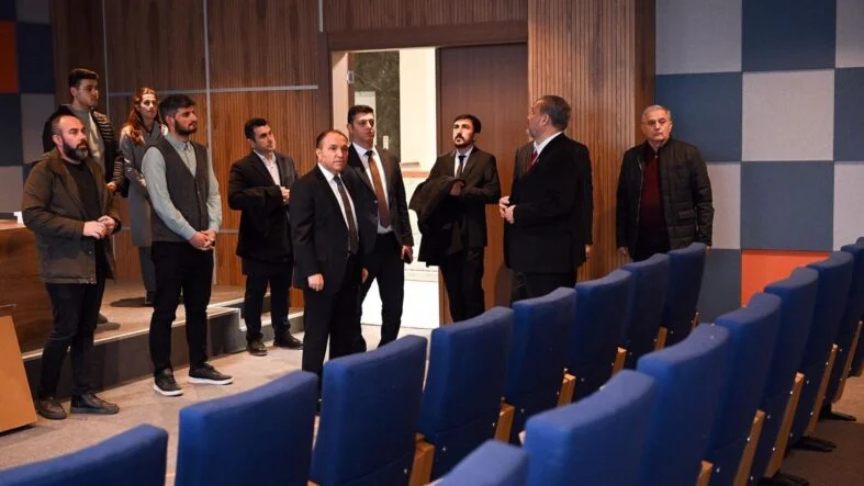 Rektör Karakaş