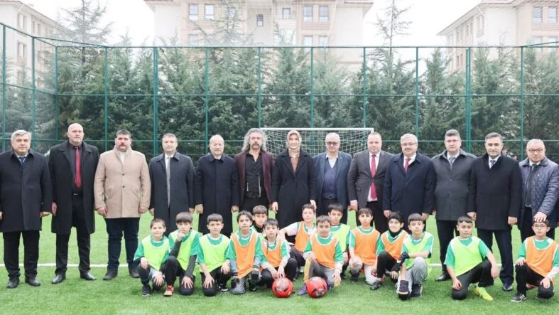Şuhut halı saha açılış