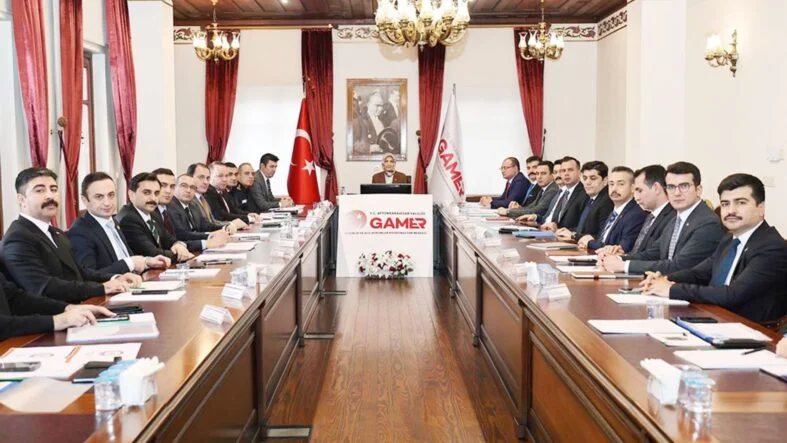Vali Yiğitbaşı kaymakamlar