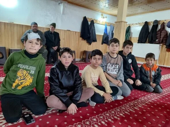 ŞUHUT İLÇE MÜFTÜLÜĞÜNDEN SABAH NAMAZI BULUŞMASI ETKİNLİĞİ