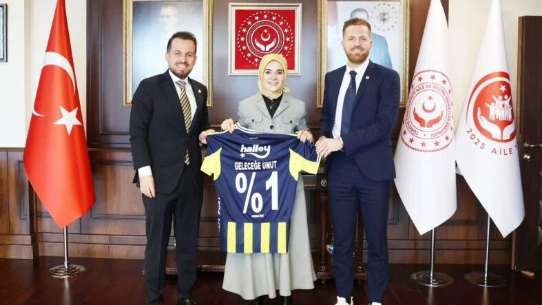 Bakan Göktaş Fenerbahçe