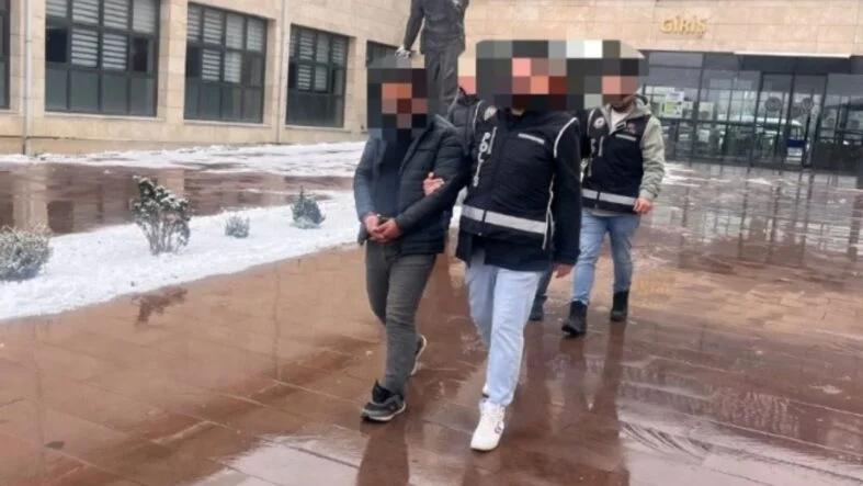 Dinar rüşvet operasyonu