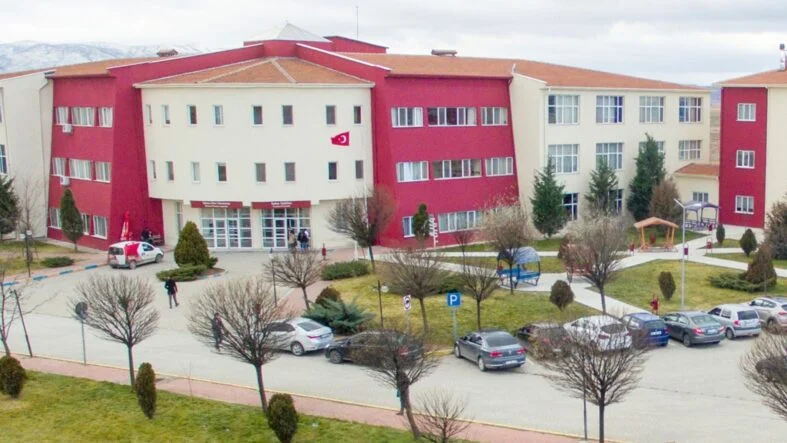 Turizm Fakültesi
